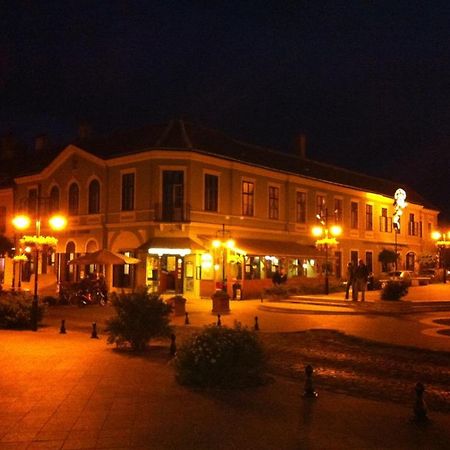 Arany Strucc Hotel Kőszeg Exteriör bild